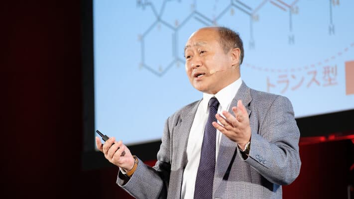 分子の光スイッチで自然を解く